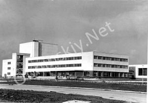 Дворец Культуры на ул. Жолио-Кюри. 1970-1975гг. pastvu.com