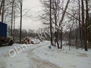 Обнинск. 21 января 2018 год. Вырубка деревьев под строительство дома Курчатова 35/1