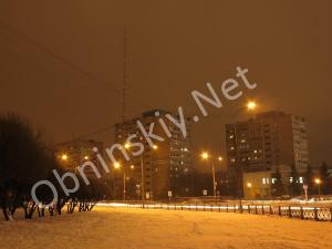 улица Королёва Обнинск, вид на вышку ночью