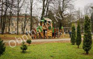 Детская площадка возле КБ№8