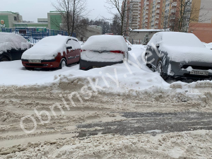 Как убирают дворы от снега в Обнинске