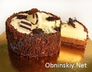 Торт Два шоколада (Ванильный шоколадный бисквит, мусс из темного и белого шоколада. Вес 0,8 кг.)